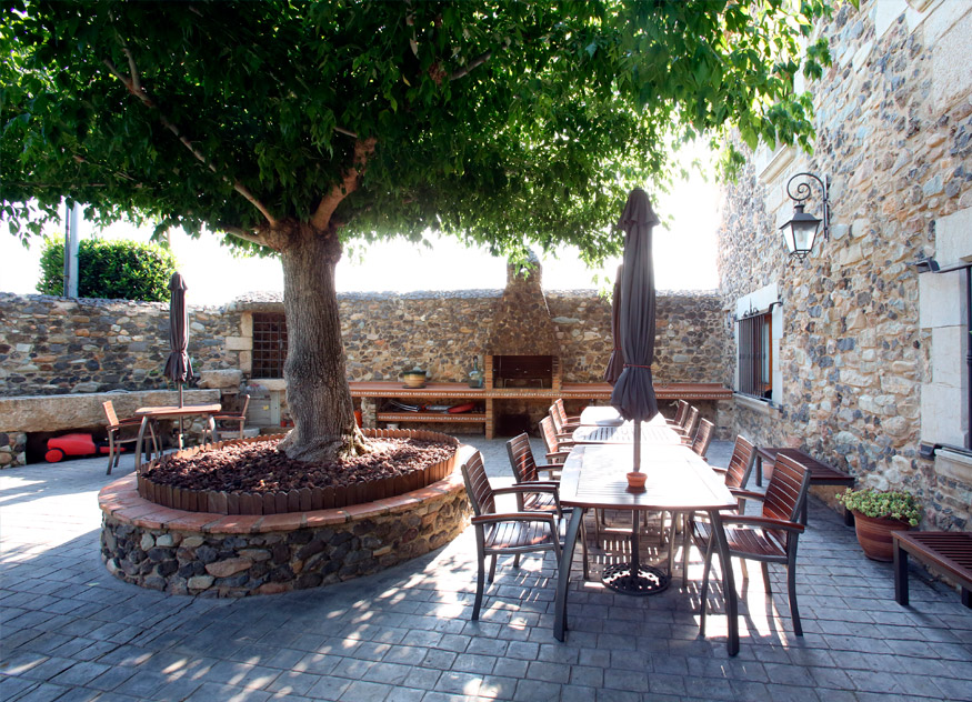 La masía de Mas La Casassa. Hotel Turismo Rural a Girona