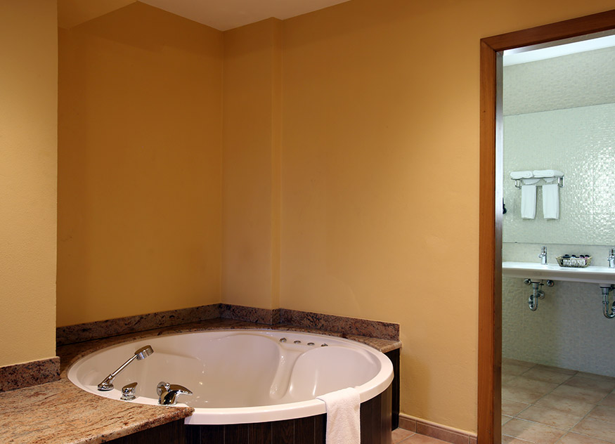 Suite n.1 con jacuzzi 2 plazas